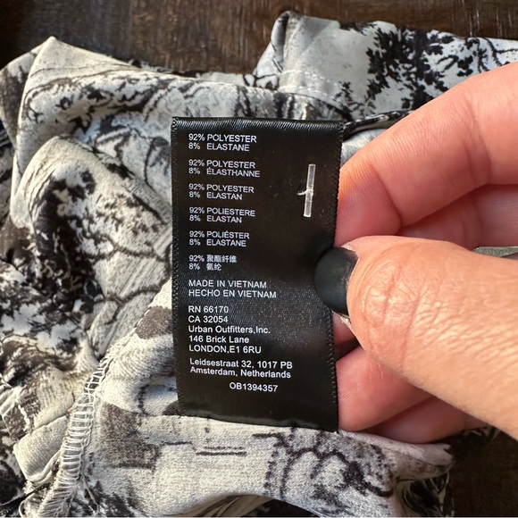 Urban Outfitters Maddie Cropped Bustier Top Medium - Picture 9 of 9